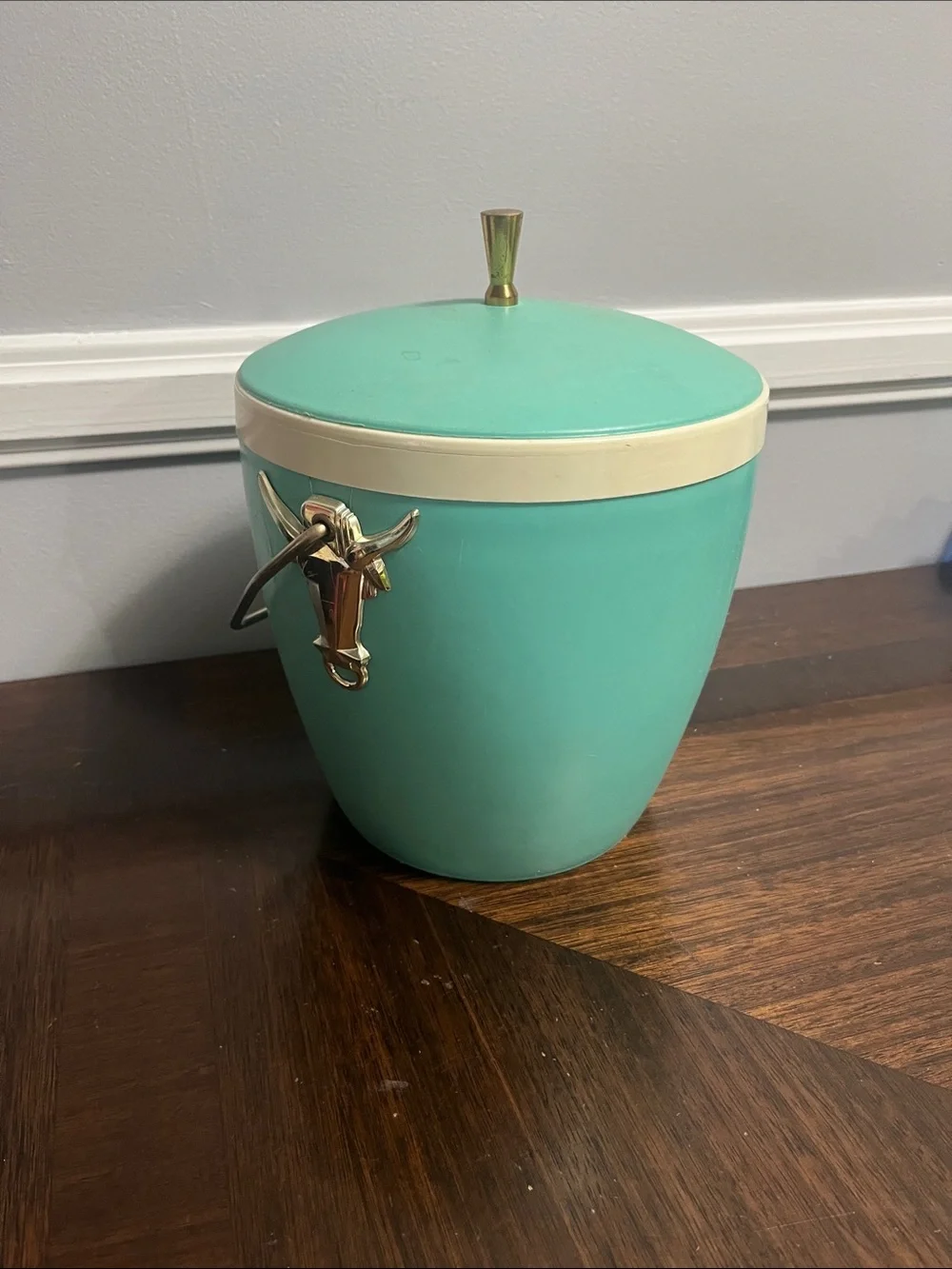 VINTAGE MCM Turquoise Ice Bucket with Gold Bull Tap and Cream Rim BAR KITCHEN